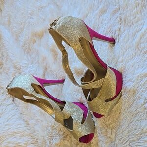 Guess Metalic Gold Sparkly Heels